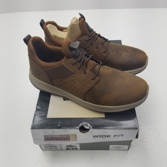 skechers delson axton wide fit